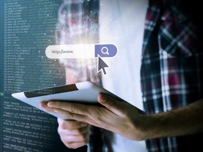 What are the latest updates to Google's algorithm?