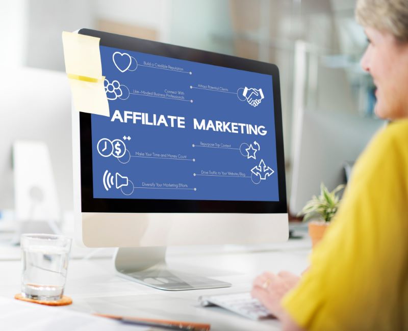 Anavrin Media - Affiliate Marketing Secrets for Beginners, The Simplest Way to Start Earning Online
